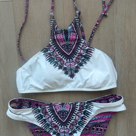 Reversible Bikini Set - Picture 2 of 2